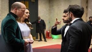 محمد صلاح مع الأمير ويليام وزوجته