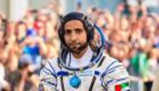 هزاع المنصوري في إكسبو 2020 دبي: مهمتي بالفضاء غيرت نظرتي للحياة