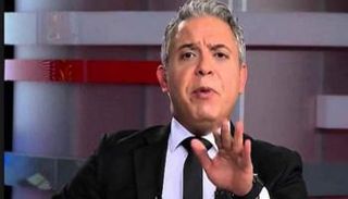 الإعلامي الإخواني الهارب معتز مطر