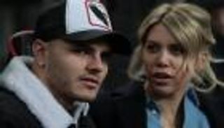 هددها بترك باريس سان جيرمان.. واندا تطلب الطلاق من إيكاردي