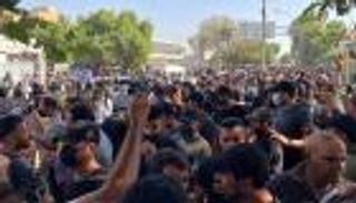 صدمة "أكتوبر" بالعراق.. الأحزاب الخاسرة تحتشد بالمنطقة الخضراء