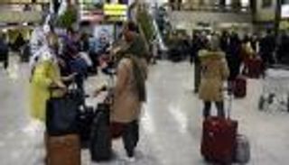 الانهيار الاقتصادي يضاعف هجرة الإيرانيين 4 مرات