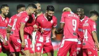 موعد مباراة الوداد وأولمبيك آسفي في الدوري المغربي والقنوات الناقلة