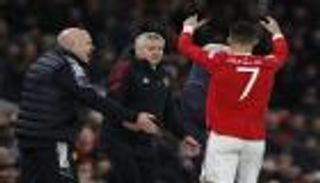 بعدما أنقذه.. سولشاير يوجه نصيحة لمنتقدي كريستيانو رونالدو