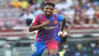 بشرط جزائي تاريخي.. برشلونة يعلن تجديد عقد أنسو فاتي