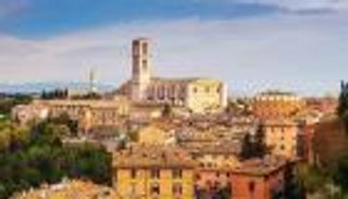 السياحة في إيطاليا.. أفضل المزارات بمدينة بيروجيا الأثرية
