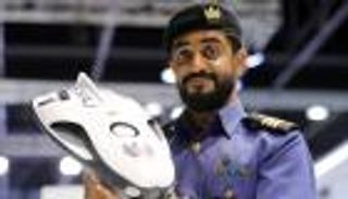 سياج.. غواصة "درون" في جيتكس 2021 للكشف عن المخدرات