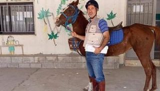 ارتفاع أسعار الوقود دفع برائد لاستخدام فرس عجوز