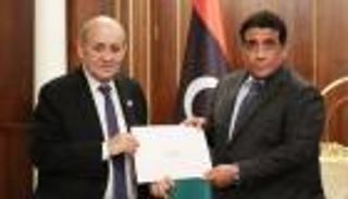 المنفي يتلقى دعوة ماكرون لمؤتمر إخراج المرتزقة من ليبيا