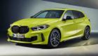 بي إم دبليو M135i xDrive.. صور ومواصفات نسخة 2022