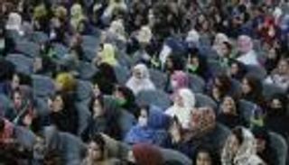 رغم وعودها.. طالبان تقيد حقوق المرأة بـ"إجراء جديد"