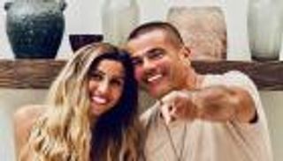 فيديو.. دينا الشربيني تثير الجدل بـ"وصلة رقص" أمام عمرو دياب