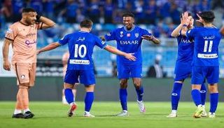 الهلال ضد الرائد
