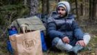 لبناني يعلق على الحدود البيلاروسية البولندية.. طلبوا منه اختيار طريقة للموت