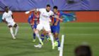 تعرف على تشكيل مباراة برشلونة وريال مدريد في الدوري الإسباني