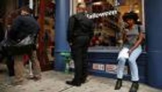 شركات أمريكية تبحث عن موظفين بتسهيلات كبيرة