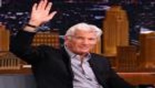 "سفينة مهاجرين" تقود وزيرا إيطاليا للمحكمة.. و"ريتشارد جير" شاهد