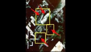 صور للزوارق الأربعة المفخخة التي تم تدميرها أمس شمال مدينة الحديدة