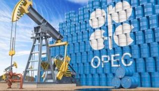 النفط يحلق لأعلى مستوياته في أعوام