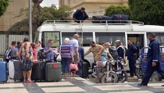 تدفق السياح إلى مصر مجددا