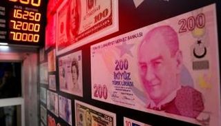 انهيار سعر الليرة التركية