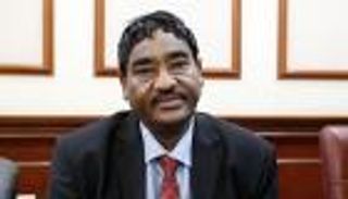 إعلام سوداني يتحدث عن اعتقال وزراء بالحكومة الانتقالية