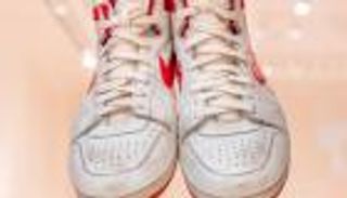 بيع حذاء اللاعب مايكل جوردان بسعر خيالي