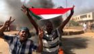 أزمة السودان.. "الحرية والتغيير" يدعو للعصيان المدني الشامل