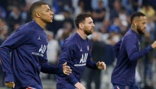 نيمار دا سيلفا وليونيل ميسي وكيليان مبابي