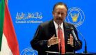 عبدالله حمدوك.. من منفى البشير إلى مقارعة البرهان