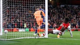 أرسنال ضد ليدز يونايتد