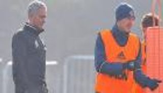 "السر عند جوارديولا".. شفاينشتايجر يبرر أزمته مع مورينيو