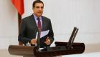 نائب تركي: نخبتنا في زنازين أردوغان