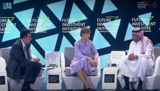 وزير الصناعة السعودي خلال جلسة بمنتدى مبادرة مستقبل الاستثمار