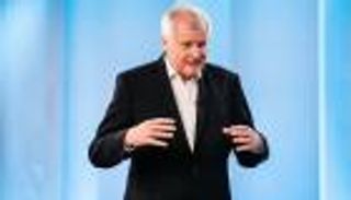 لأول مرة منذ سنوات.. ألمانيا تسجل ألف لاجئ بيوم واحد 