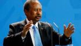 بوريل يهاتف حمدوك.. وتنديد بريطاني فرنسي بأحداث السودان