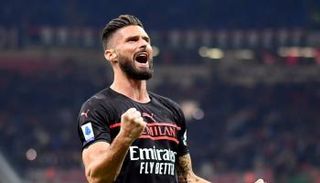 جيرو يظهر في سباق هداف الدوري الإيطالي