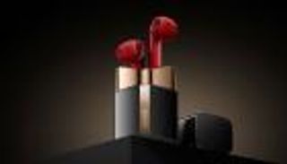 FreeBuds Lipstick.. سماعات تحاكي قلم أحمر الشفاه من هواوي