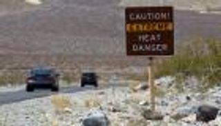 التغيّر المناخي يشكّل عالماً جديداً.. نحو الهروب من "وادي الموت"