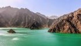 من حتا إلى خورفكان.. "كنز سياحي" في جبال الإمارات