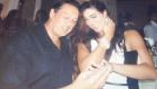 3 صور قديمة تشعل الأزمة بين ياسمين صبري ووالدها مجددا