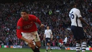 كريستيانو رونالدو نجم مانشستر يونايتد ضد توتنهام