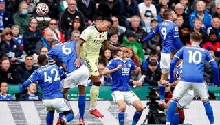 أرسنال ضد ليستر سيتي في الدوري الإنجليزي