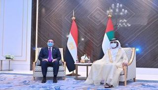 الشيخ محمد بن راشد يستقبل رئيس الوزراء المصري