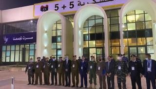 أعضاء اللجنة العسكرية في مقرهم بمدينة سرت - أرشيفية 