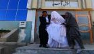 دماء في ليلة الزفاف.. "طالبان" تداهم عازفي الموسيقى