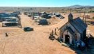 خبيرة الأسلحة بموقع تصوير "راست": لم أكن على دراية بوجود "رصاص حيّ"