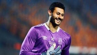 محمد الشناوي حارس الأهلي المصري