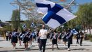 "أسعد شعوب الأرض" يحتفل باليوم الوطني في إكسبو 2020 دبي