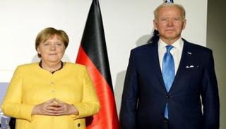 جو بايدن وأنجيلا ميركل